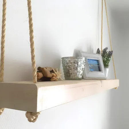 Hygge-skandinavisch-mit-kamin-und-sauna *