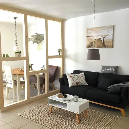 Hygge-skandinavisch-mit-kamin-und-sauna Vakantiehuis